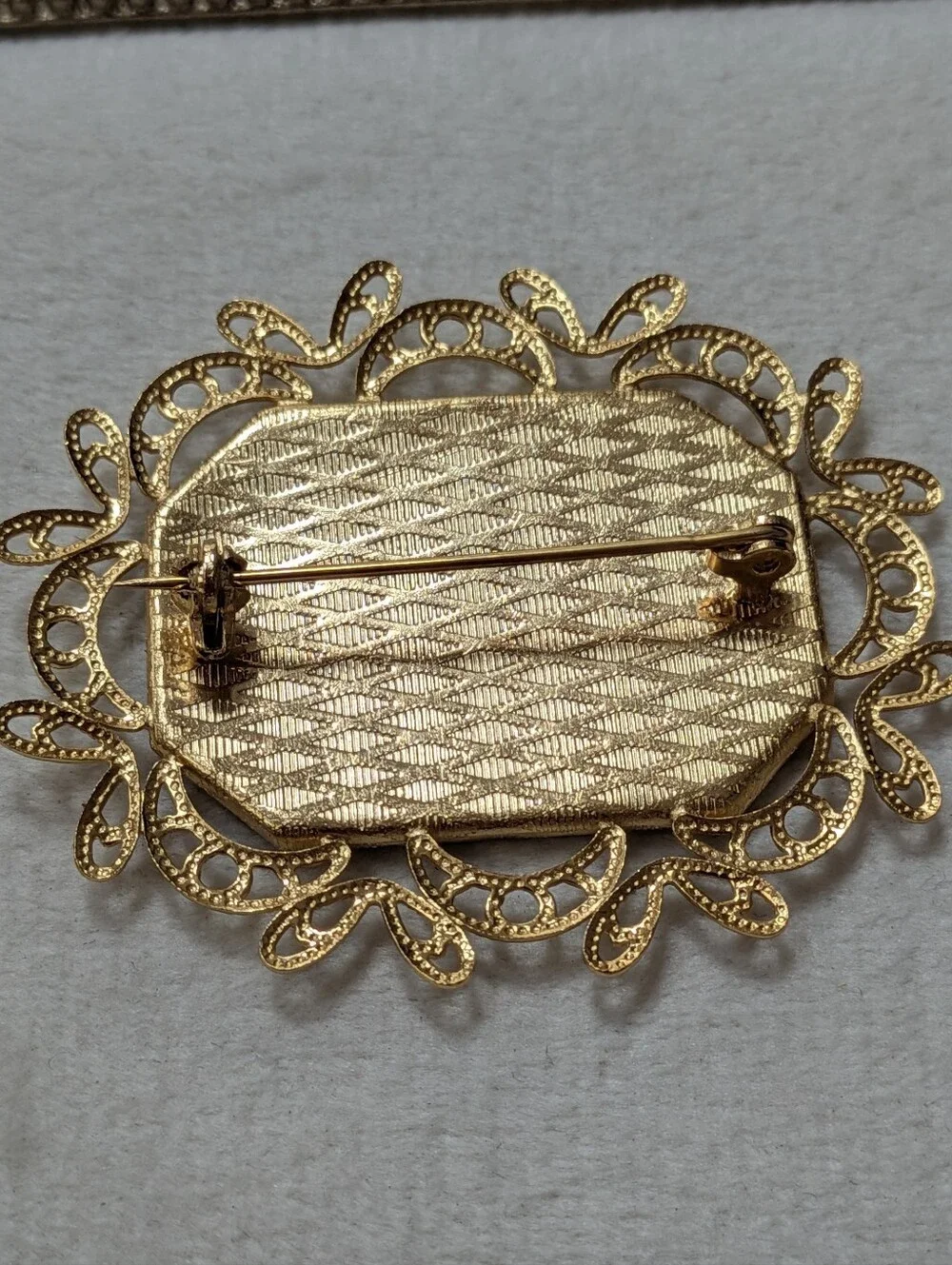 Vintage Anframa Toledo 24K Gold Damascene Brooch – Birds & Floral Design – NOS